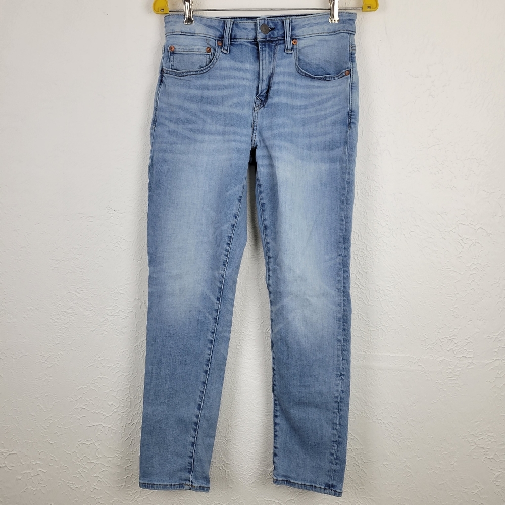 American Eagle Next Level Airflex Athletic Jeans